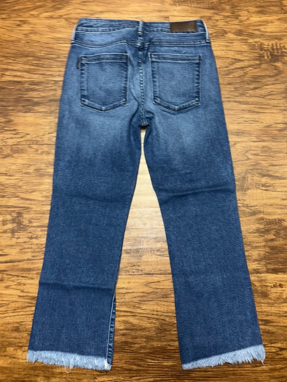 Parker Smith Mid Rise Flare Leg Jeans Size 28 - Picture 9 of 9